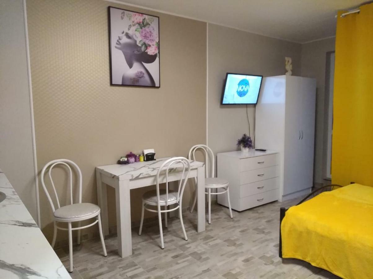 Parus-2-Studio Pomorie Eksteriør bilde